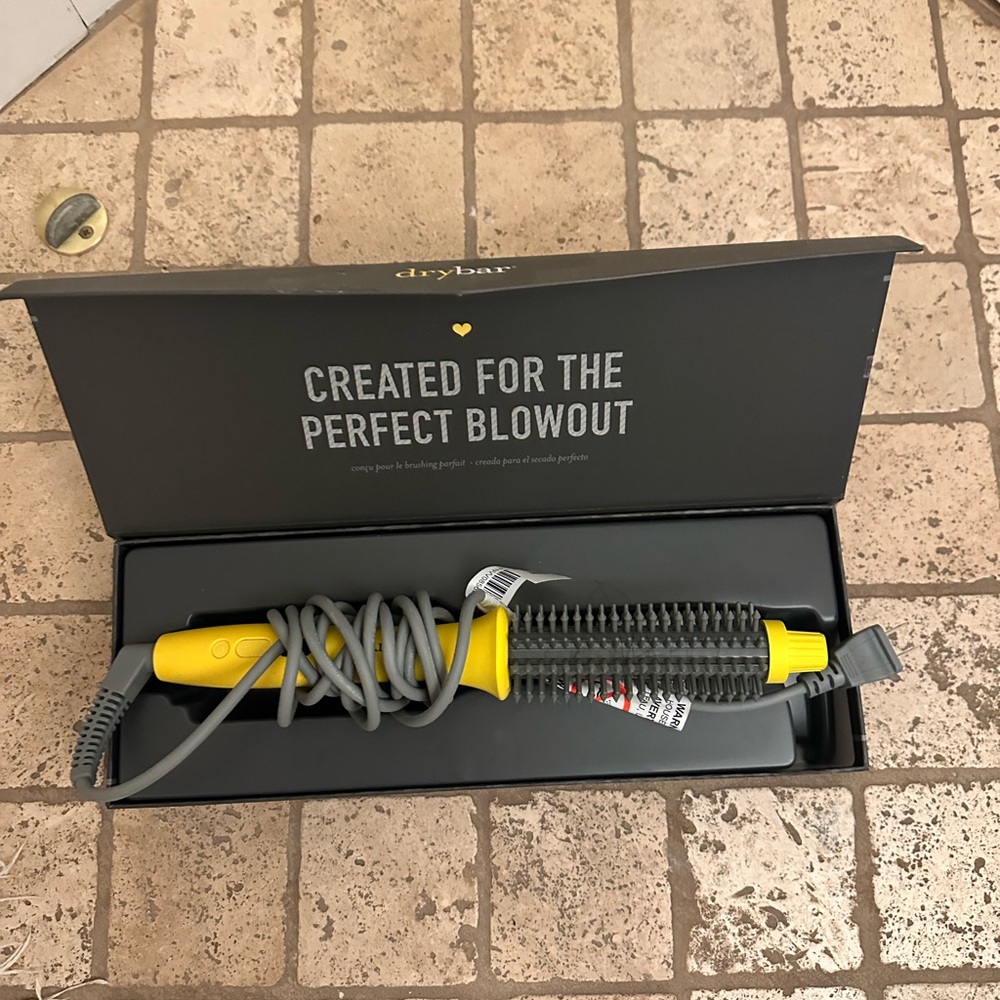 Drybar Curl Party Yellow and Gray Blowout Brush